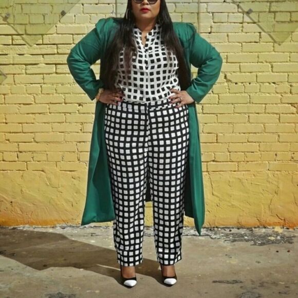 Lane Bryant Pants - Lane Bryant Smooth Block Print Pant NWT Size 22/24